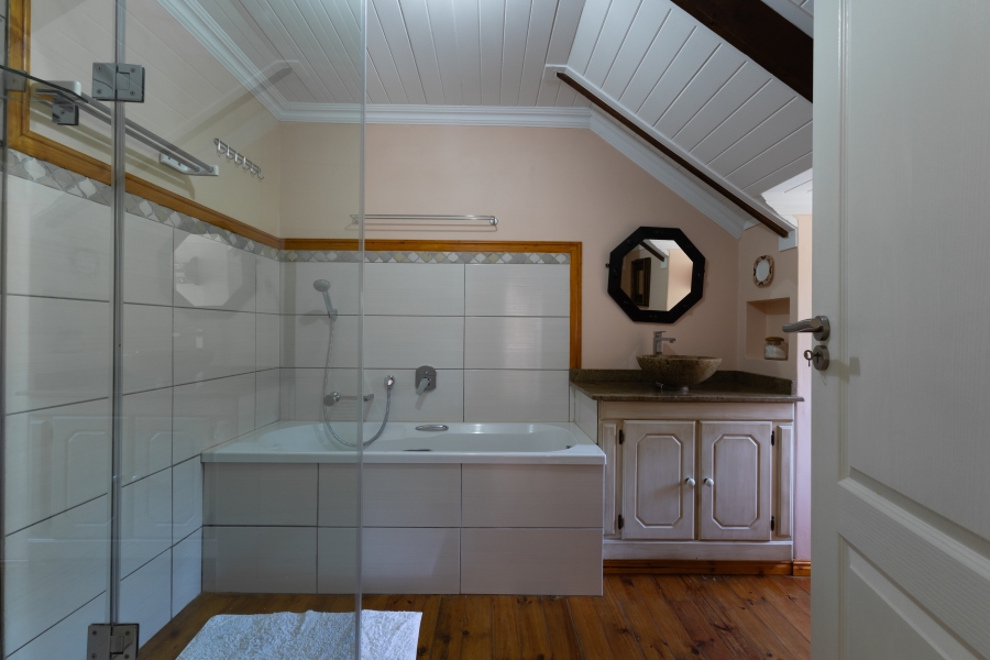 4 Bedroom Property for Sale in Belvidere Estate Western Cape